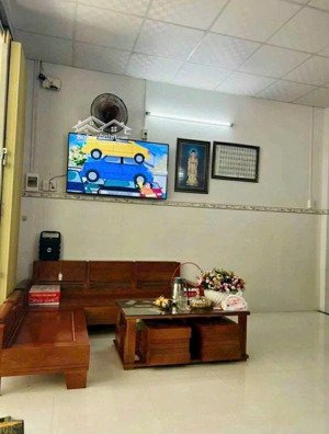 bán gấp nhà còn mới 2 phòng ngủ, diên điền diên khánh. đường vào nhà 4m, giao thông thuận tiện