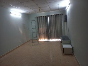 bán chung cư man thiện hai phòng ngủ 73 mét căn góc. giá 2.7 tỷ, 2pn 1 wc. tặng nội thất cơ bản