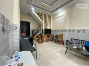 nhà chính chủ - gò vấp - 65m2 - 2 tầng - hxh trải nhựa - giá nhỉnh 7 tỷ