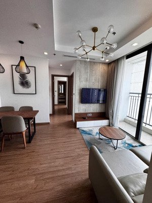 còn 1 căn duy nhất tại vinhomes green bay mễ trì- giá chuẩn 5 tỷ 1 - 2pn. lh: 