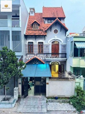 biệt thư liền kề khu bên sông - dự án phú nhuận - 123m2 - 18.5tỷ