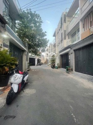 bán nhà full nội thất khu dân cư apec trường thọ thủ đức, tphcm, lh 