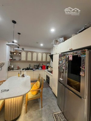 bán căn góc 2pn 75m2 tháp gm2 nhà y hình, giá còn thương lượng