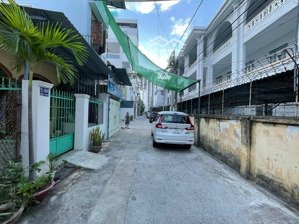 siêu phẩm giá rẻ! lô đất sát biển bắc sơn nha trang, xây 8 tầng, giá 70tr/m2 - 