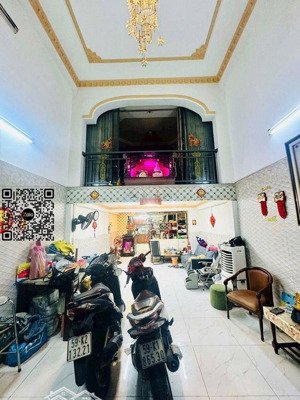 mặt tiền khu vip bình phú - trung tâm quận 6 - 5 tầng nhà mới đẹp - đường nhựa 10m - 4m x 16m