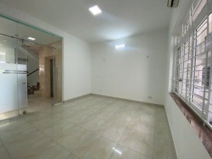 cho thuê nhà mặt tiền ngô thị bì kdc him lam kênh tẻ q7 | có thang máy mitsubishi giá 65 tr