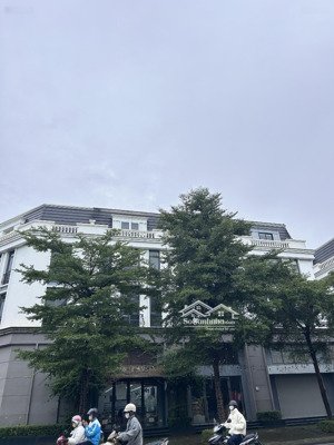 bán gấp liền kề thô easter park thạch bàn long biên 162m2, 5 tầng view vườn hoa, giá đầu tư 28.5 tỷ