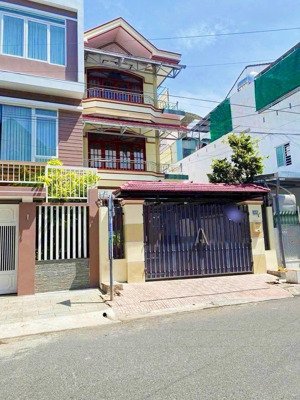 [ nhà 3 tầng mạc đĩnh chi _ sẵn dòng tiền cho thuê ổn áp] giá : 18 tỷ