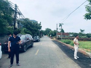 em bán lô đất sẵn sổ đỏ, full cư 100m2, ngay sát tổ hợp y tế