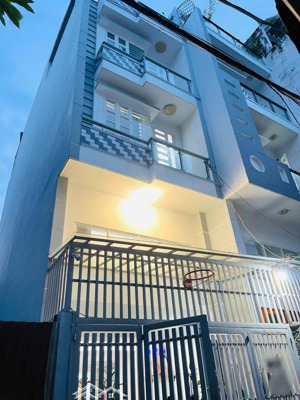 "hiếm" 4 tầng 55m2, hẻm xe hơi, 4 phòng ngủ, gần hàng xanh