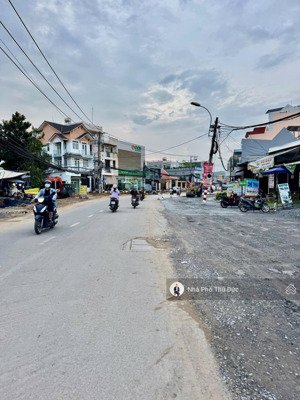 nhà 3 tầng - hẻm ôtô - trung tâm quận 2 - nguyễn thị định - phường bình trưng