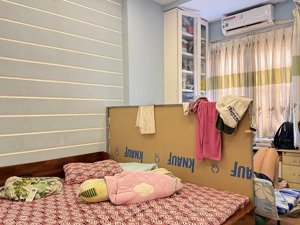 nhà nguyễn thiện thuật q.3 40m 3 tầng vào ở ngay, khu dân trí cao - giá chỉ 9,5 t