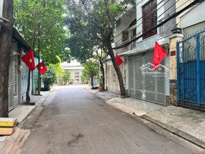 nhà mặt tiền 2 tầng bùi đình túy, bình thạnh dtich (4 x 15,5)xe hơi tận cửa,bán 10.48 tỷ tluong