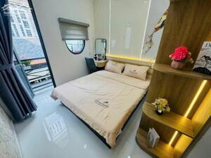 Nhỉnh 4 Tỷ,mới ở ngay,4 Tầng,84m2 DTsd, full nội thất,gần CV Lê Thị Riêng Cách Mạng Tháng 8