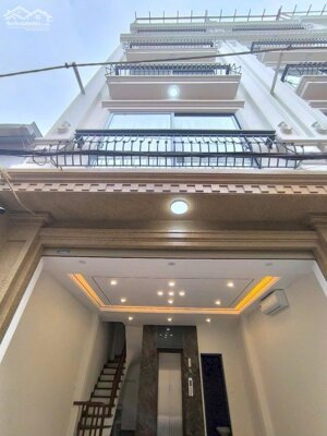 BÁN NHÀ PHỐ TRẠM 38M 6 TẦNG GARA THANG MÁY GIÁ HƠN 11 TỶ