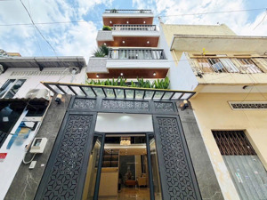 bán nhà đẹp chính chủ, đ.hoa sứ, p8, phú nhuận, dt 72m2, giá 4 tỷ 690tr, sổ hồng riêng chính chủ