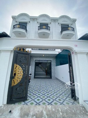 nhà 100m2 2 lầu .. đường xe oto thị trấn cần giuộc tân kim - diện tích : 4,3m x 23m ( 100m2 )