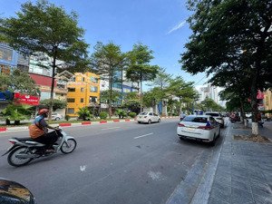 nhỉnh 15 tỷ có ngay nhà mặt phố lê hồng phong, hà đông, 2 mặt tiền trước sau, 45m2, 6 tầng.