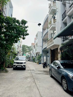 hẻm xe hơi 10m tân hương. dt:4x15m. 4 tấm. giá nhỉnh 8 tỷ