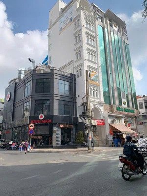 siêu phẩm 3 mặt tiền 376-376a võ văn tần phường 05 quận 3,dt:13x20-hầm 9 tầng-hdt 350tr giá 220 tỷ