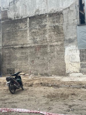 mảnh đất hiếm ở xuân đỉnh, ngõ ô tô xe máy tránh nhau kinh doanh đỉnh, đầu tư xây ccmn 60m2 17,5tỷ