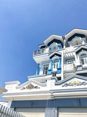 nhà phố q8, mặt tiền an dương vương , sổ hồng riêng , 4,5x12, 3.5 tấm