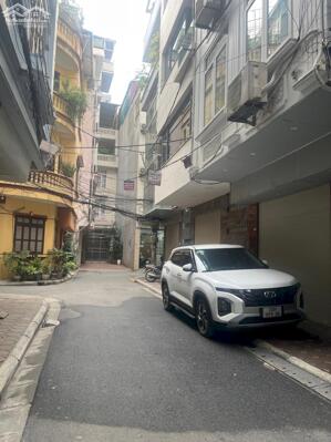 BÁN NHÀ RIÊNG PHÂN LÔ Ô TÔ TRÁNH VỈA HÈ PHỐ THÁI HÀ QUẬN ĐỐNG ĐA - CHÀO GIÁ 15 TỶ . SĐCC