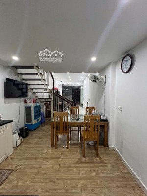chính chủ bán nhà số 21c ngõ 90 tuyến 1 thị trấn trạm trôi 41m2, 5 tầng giá 8.1 tỷ, ô tô kinh doanh