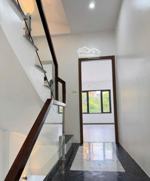 lô góc - ngõ thông - ô tô qua cửa - kinh doanh - đống đa - tây sơn - 35m2 x 7 tầng - chỉ 10 tỷ.