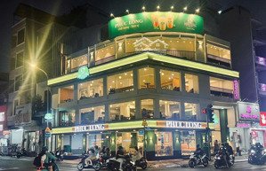 phúc long thuê 140tr! bán nhà góc 2 mt trường chinh, tân bình - 8.6 x 28m. kc mới: 6 tầng giá 50 tỷ