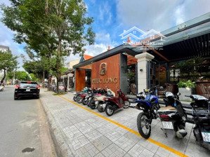 cực tốt! khuôn đất mt quốc hương, thảo điền (14x32m) xd cao tầng - chỉ 99 tỷ - hỗ trợ giá tốt nhất