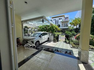 cho thuê biệt thự melosa garden khang điền, phú hữu, q9. full nội thất 25 triệu bao phí quản lý