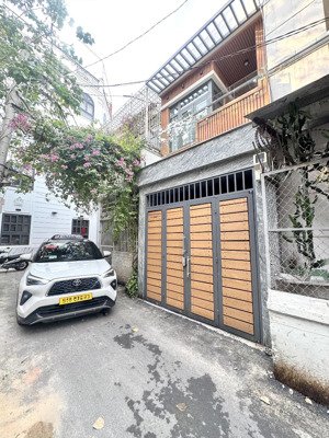 nhà đẹp ở ngay - hẻm oto thông (3.8 x 15) (4p ngủ) vị trí đẹp sát d5, p25, bình thạnh