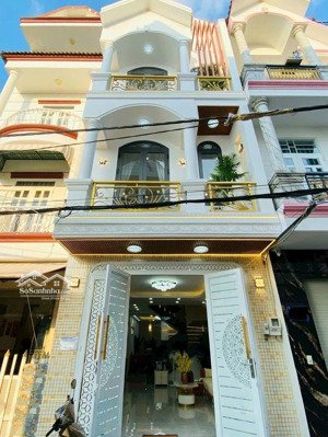 nhà dương cát lợi - hẻm xe hơi - cạnh phú mỹ hưng 3 tầng - 6.9 tỷ - tặng nội thất trong nhà