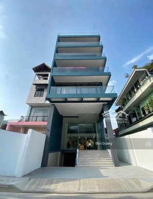 tòa building hai bà trưng quận 3 - 8,8m x 26m -cn:215m2 - hầm 10 tầng - hđt: 450 triệu - giá 140 tỷ