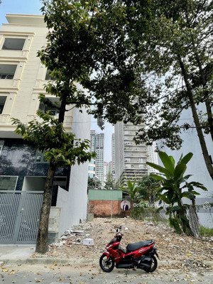 bán 02 lô đất 8x20m dự án huy hoàng (dãy b) gần đường trương văn bang, thạnh mỹ lợi, quận 2 cũ