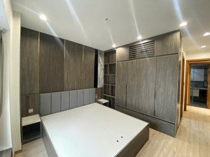 bán căn hộ chung cư chelsea park 100m2 giá chỉ 8,9 tỷ. nội thất mới tinh, tầng trung thoáng mát