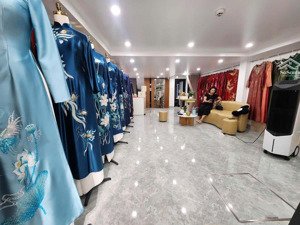 nhà mặt phố ái mộ, long biên, 69m2, lô góc, vỉa hè, kinh doanh, 26,9 tỷ. lh 