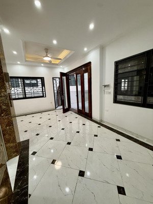 bán nhà mới koong 7 tầng thang máy đường tây hồ 45 m2 mt 5 m chỉ 13.9 tỷ 