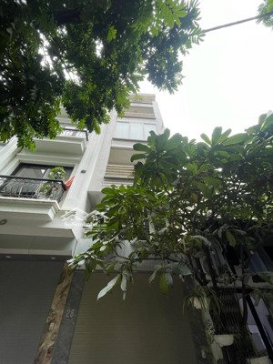 siêu đẹp chiến thắng văn quán vỉ hè phân lô 3 ô tô tránh kd :40m*6t*3,5mt :13,5 tỷ có thương lượng