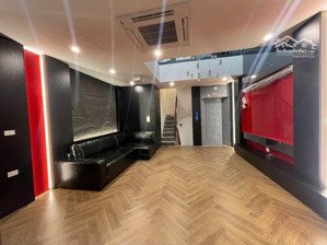 nhà phố ngọc lâm long biên 36m2 - 7 tầng thang máy lô góc thoáng sáng gara ô tô nội thất cao cấp