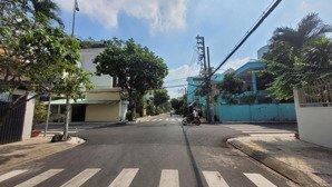 mặt tiền khu họ lê tân phú ngang 11.5m hiếm nở hậu cực đẹp. tổng ~ 220m2 đất xây được cao tầng