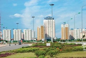 bán gấp căn hộ 24t hoàng đạo thúy 3pn, 3wc, 159m2 sẵn sổ giá 8xtr/m2 lh: 