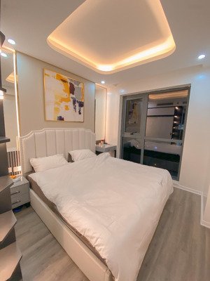 chính chủ bán ch 103m2 - 3pn - bc view sông hồng - 6 tỷ nhỉnh chung cư t và t số 440 p. vĩnh hưng