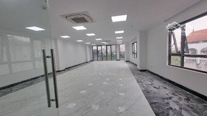 cho thuê văn phòng tại phố ngụy như kon tum, 12 triệu vnd, 70 m2, view đẹp, sàn thoáng