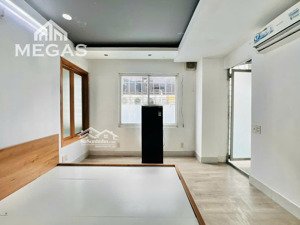 góc 4 mặt tiền trường sa, 7x14m cn 84m2, 6 tầng, giá bán 32 tỷ, hdt 55 tr/tháng