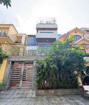 biệt thư trung tâm quận 1, 6.5m x 20m, 4 tầng st, ngay công viên lê văn tám, full nội thất