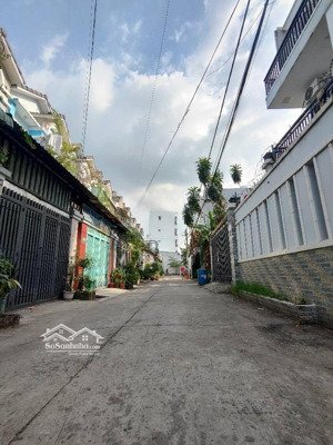 nhà 2 tầng-thạnh lộc 19, hẻm 6m gần chợ cầu đồng sát hà huy giáp-thạnh lộc- q12- 68m2- nhỉnh 5 tỷ.