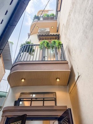 ga metro số 2, siêu phẩm đón tết quận 10 60m2 sàn 3pn 4vs. nhà mới full nội thất cách mạng tháng 8