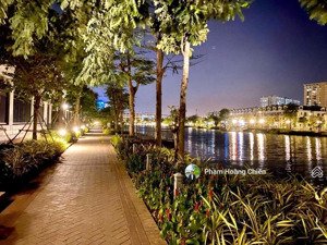 bán biệt thự hồ lakeview city dt 8x22m hoàn thiện cơ bản giá 40 tỷ thương lương lh thật